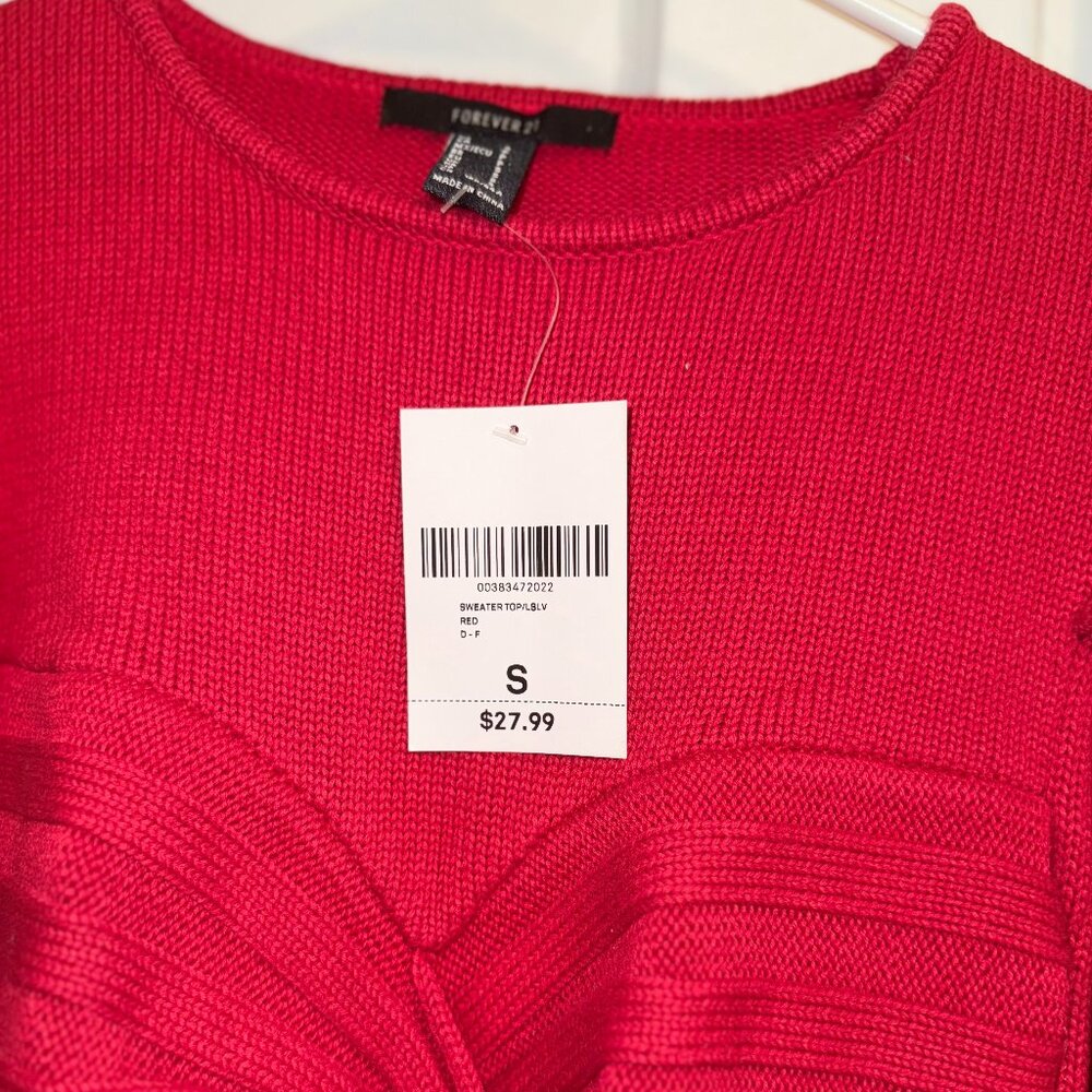 Cropped Sweater - Picture 3 of 6